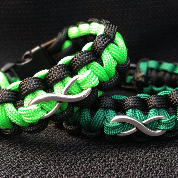 Customizable Paracord Bracelet with Infinity Charm (Cobra Weave)