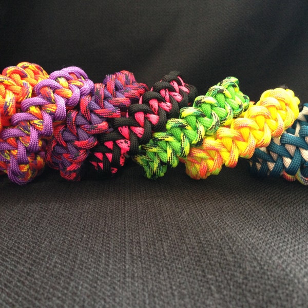 Customizable Survival 550 Paracord Bracelet in the Piranha Weave (your choice of 2 colors and custom sized)