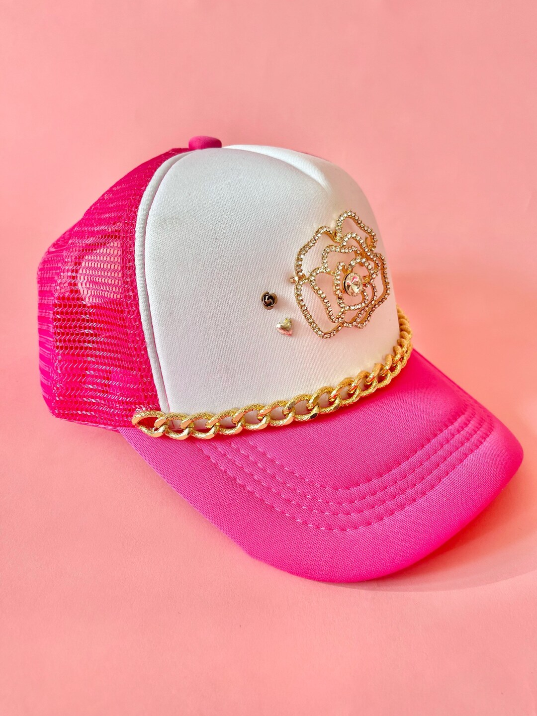 LUXURY  display picture 1