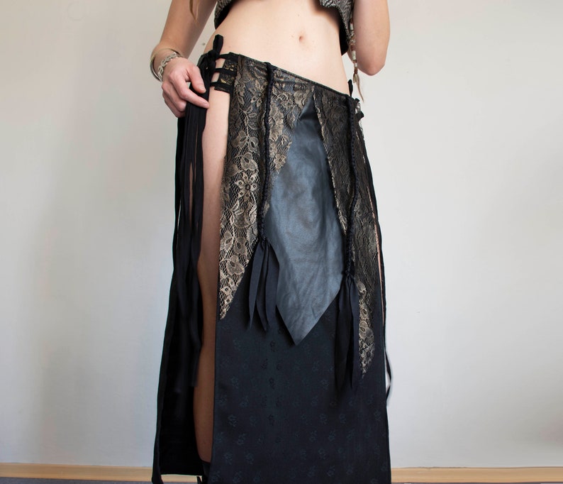 Long black split skirt, festival belt skirt, punk metal skirt zdjęcie 7
