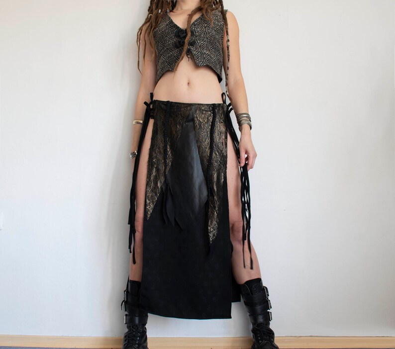 Long black split skirt, festival belt skirt, punk metal skirt zdjęcie 4