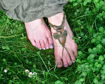 Green elven barefoot sandal, macrame leafy foot thong