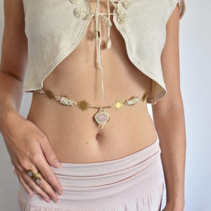 white bohemian waist belt, macrame rose quartz belly jewelry, bridal belly chain