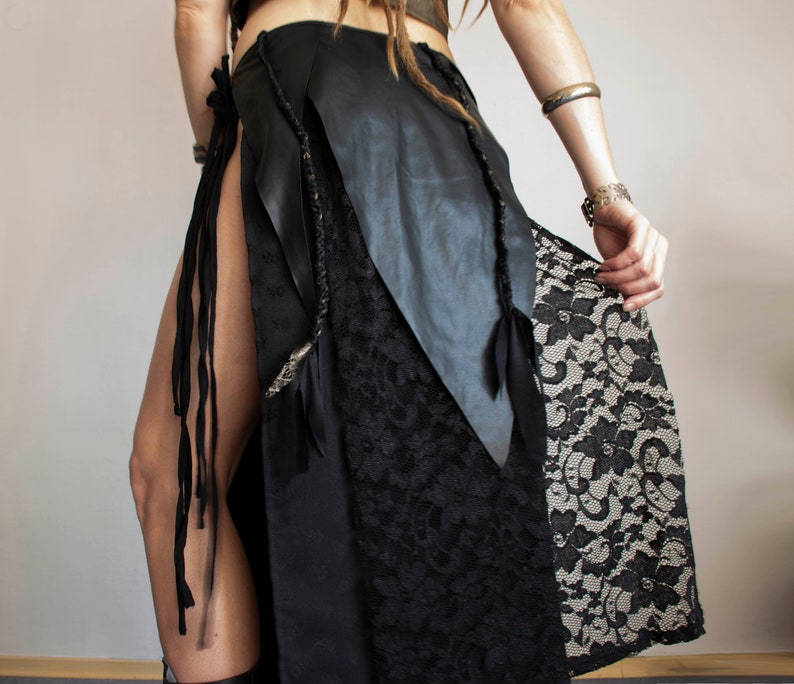 Long black split skirt, festival belt skirt, punk metal skirt zdjęcie 6