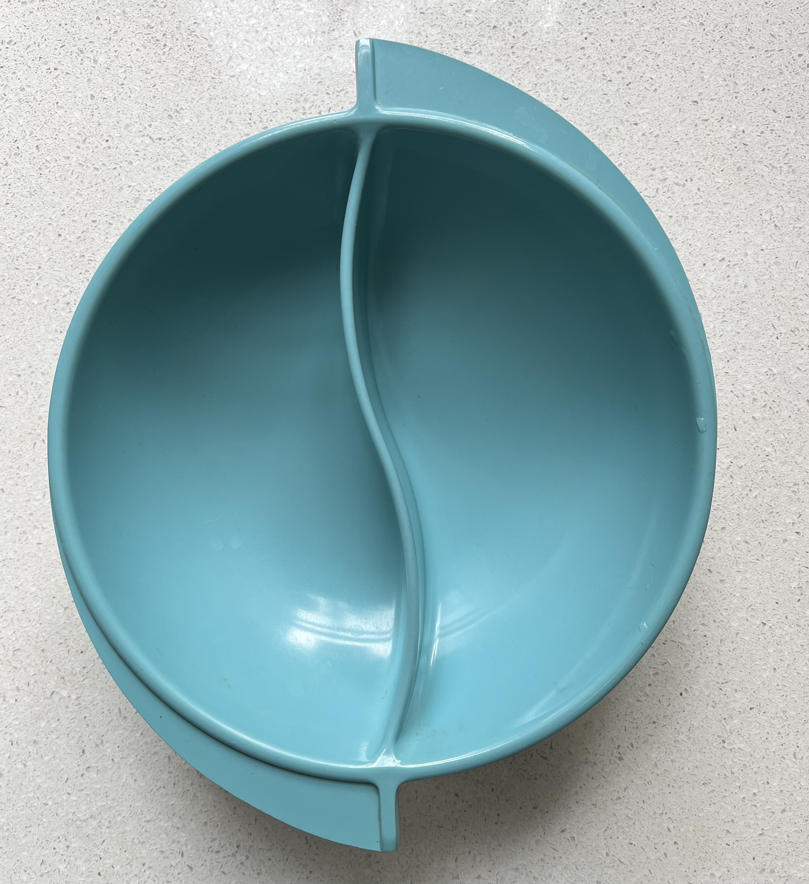 Vintage Mid-Century Modern Turquoise Yin/Yang Boonton Melamine Bowl