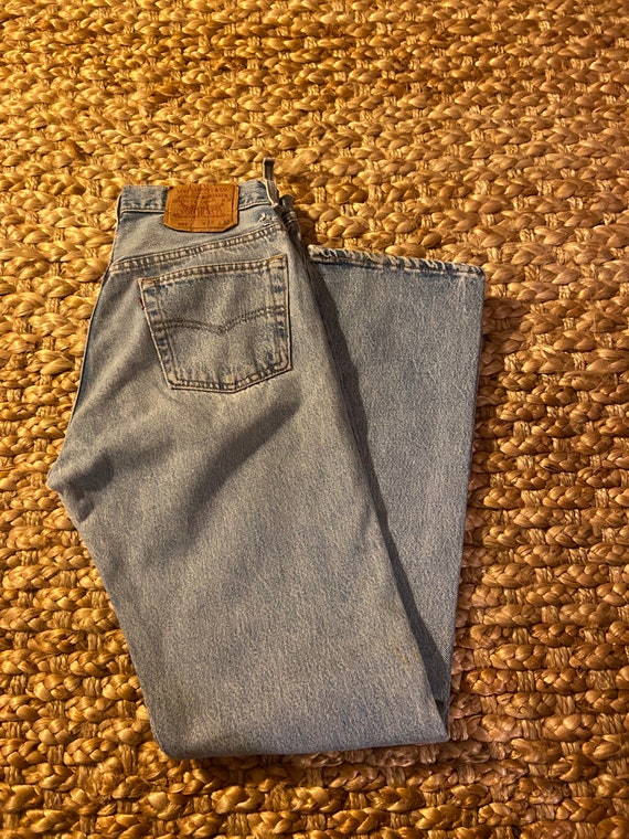 Vintage Levi’s 501 high waisted jeans