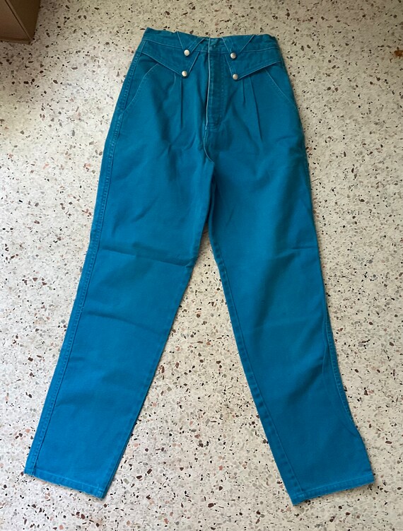 Vintage 1980s Wrangler high waisted mom jeans
