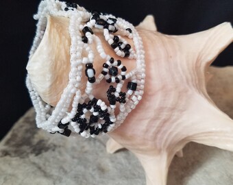 White  Freeform Net with Black Beads Cuff