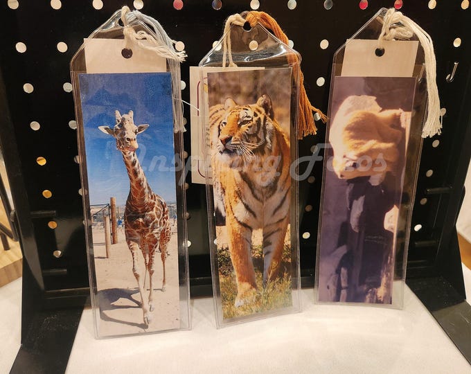 Featured listing image: Wildlife Vinyl Photo Bookmarks