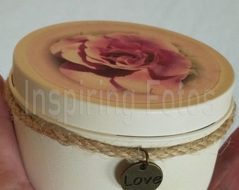 Soft Petal Candle Tin