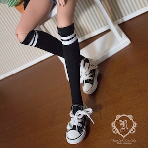 PREORDER || 1/3 Black knee high socks with white stripes for Smartdoll Dollfie Dream BJD