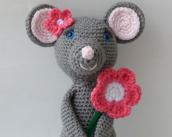 Mayzie Mouse Crochet Pattern