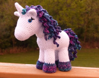 Sparkly Aurora Unicorn Crochet Pattern