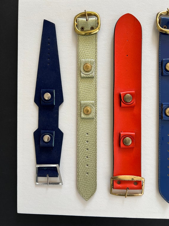 SALE - Mod 1970's Watch Bands Displayed in Shadow… - image 3