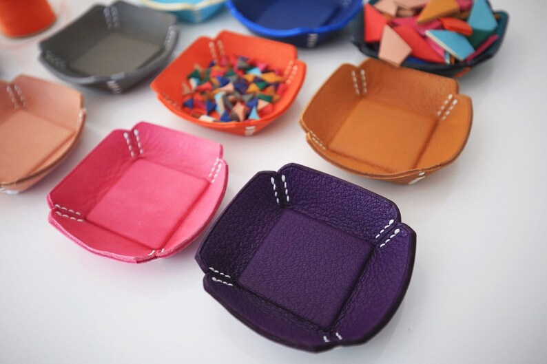 Handmade leather tray / Jewelry tray Etsy
