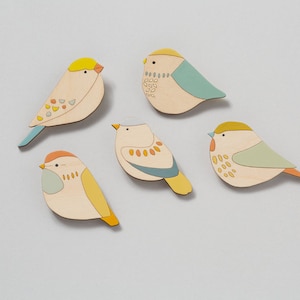 Wooden bird brooch Garden Warbler Wooden Bird Pin Mother's Day gift image 3