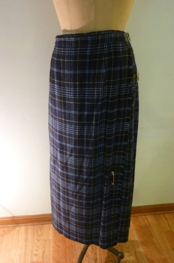maxi kilt