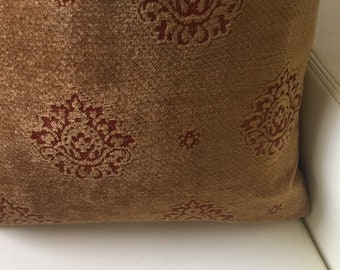 18x18” camel back & rust throw pillow with invisible zipper closure