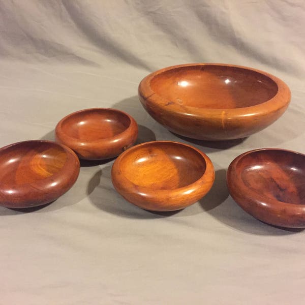 Vintage Salad Set - Large Wooden Salad Bowl with 4 Small Wooden Salad Bowls