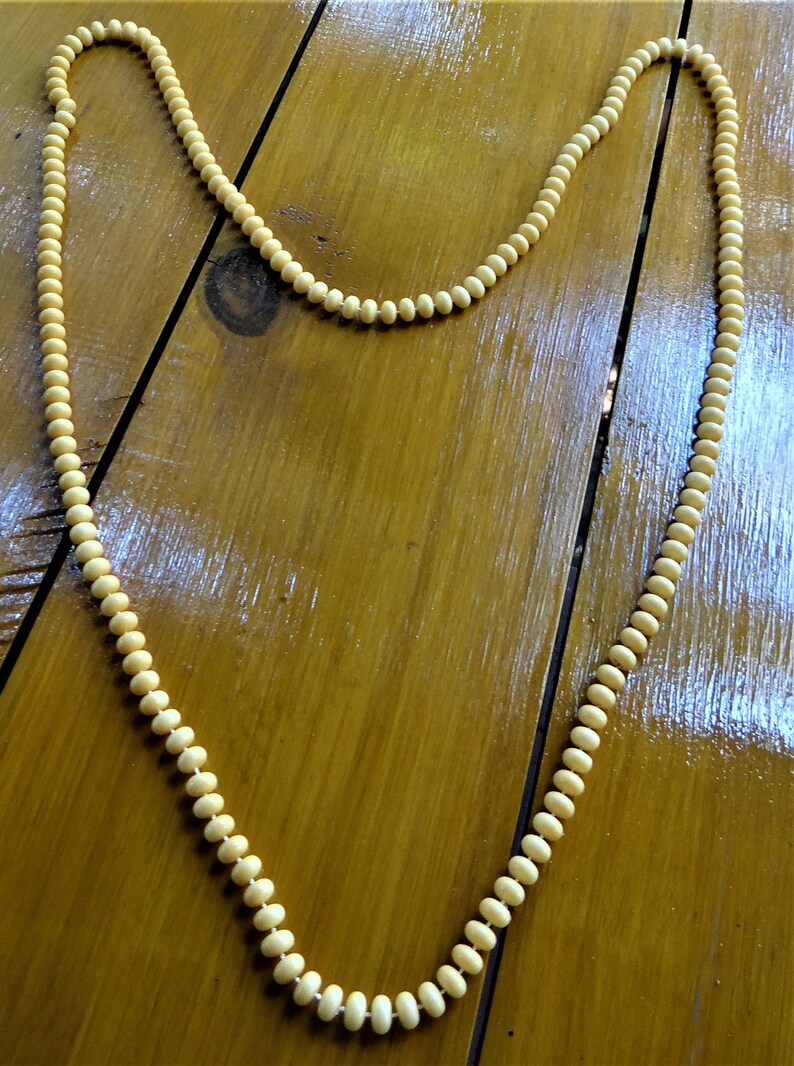 BeigeOff-WhitePale Yellow Vintage Plastic Flat Beaded Necklace in Matinee Length 23 Inches Long; Circa 1980/'s
