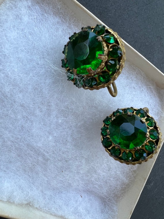 Vintage Edwardian Czech glass emerald green facet… - image 4