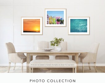 Colección de fotos Bright Beach - Yellow Sunrise Colorful Cottages Aqua Water - 20 % DE DESCUENTO Juego de tres impresiones