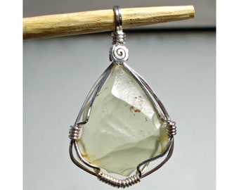 2.2 Gram LIBYAN DESERT GLASS Pendant  - Argentium Sterling Silver Wirewrap - ww1421