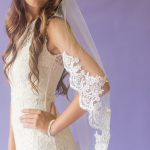 Wedding Veil , Single Tier Lace Wedding Veil