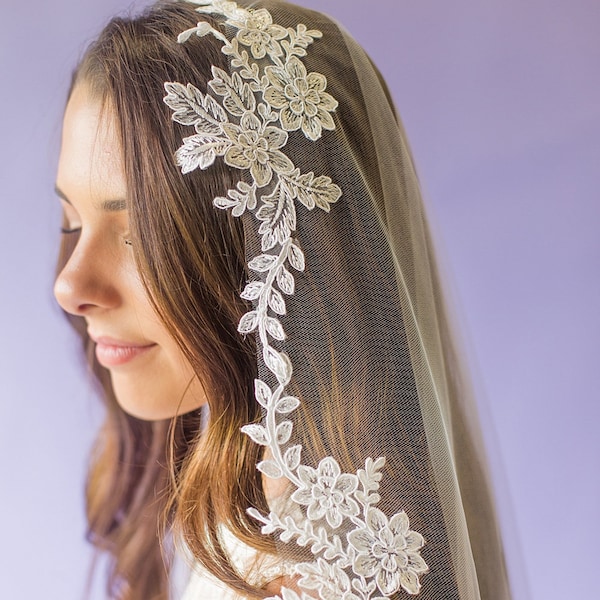 Mantilla Lace Wedding Veil