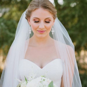 Soft Pencil Edge Veil