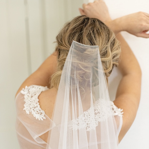English Net Wedding Veil- Barely There