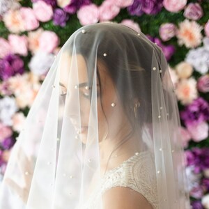 Pearl Drop Veil image 2