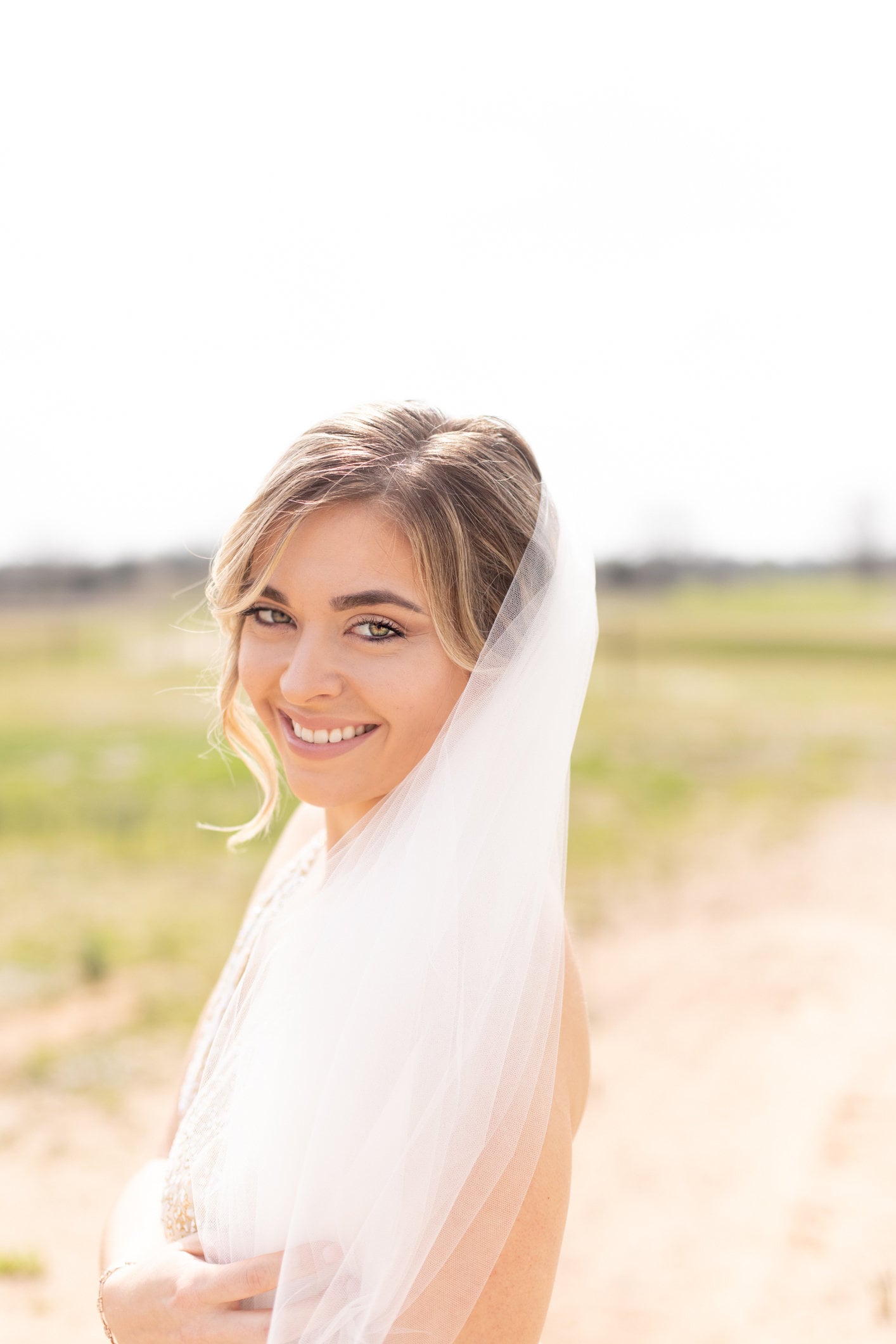 Soft Wedding Veil | Cathedral Chapel Fingertip Ivory, White, Bridal Veil  Single Tier Wedding, Simple Veil, Long Bridal, Veil Cathedral - Etsy Sweden, image size:1414x2121