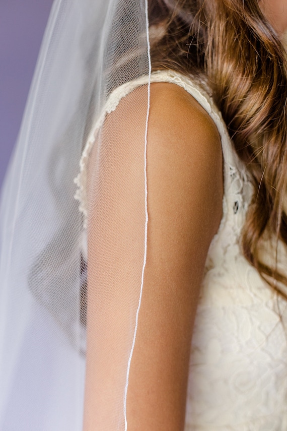 Pencil Edge Wedding Veil, Soft Tulle Bridal Veil, Trim Edge  display picture 1