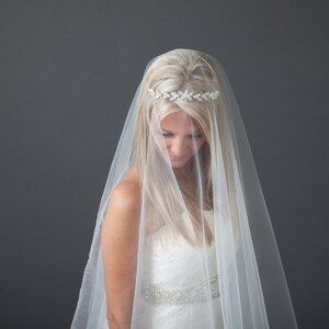 Lace Drop Veil image 6