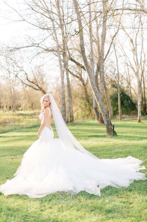 LoLa Ling Cathedral Wedding Veil with Comb Lace Appliques Soft Tulle 3m Meters Long Bridal Veil Wedding Accessories LoLa Ling Cathedral Wedding Veil with Comb Lace Appliques Soft Tulle 3m Meters Long Bridal Veil Wedding Accessories