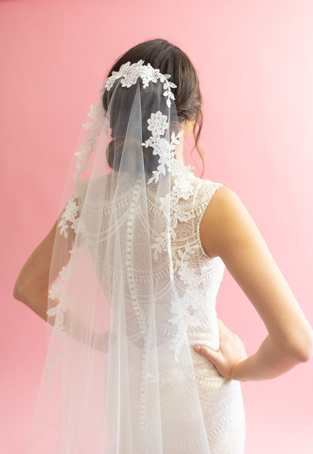 Delicate Lace Appliqué Veil Etsy