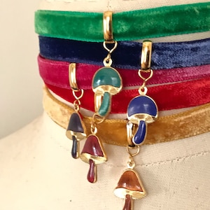 Vintage Mushroom Choker, Enamel Mushrooms Choker, whimsical Choker, Minimalist Choker, Gift For Her, Woman&#39;s Choker, NOS #CH5