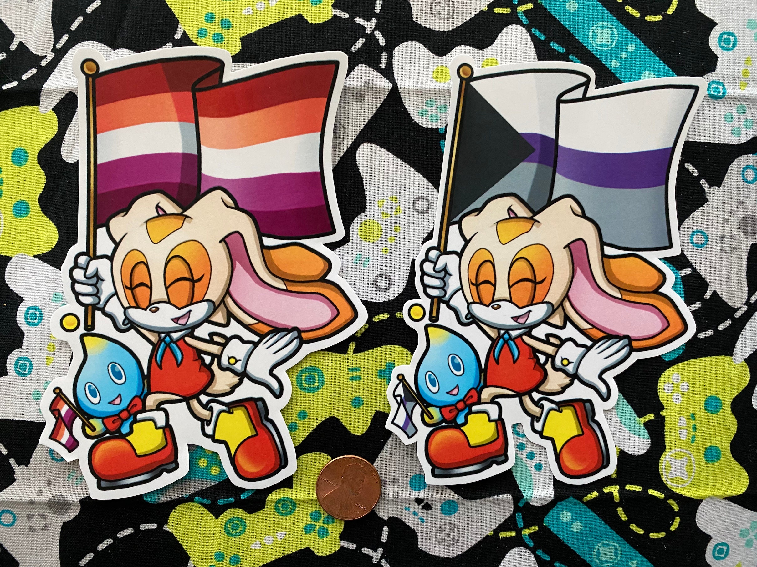 SEGA Sonic the Hedgehog Amy Rose LGBT Pride Flag Vinyl -  Portugal