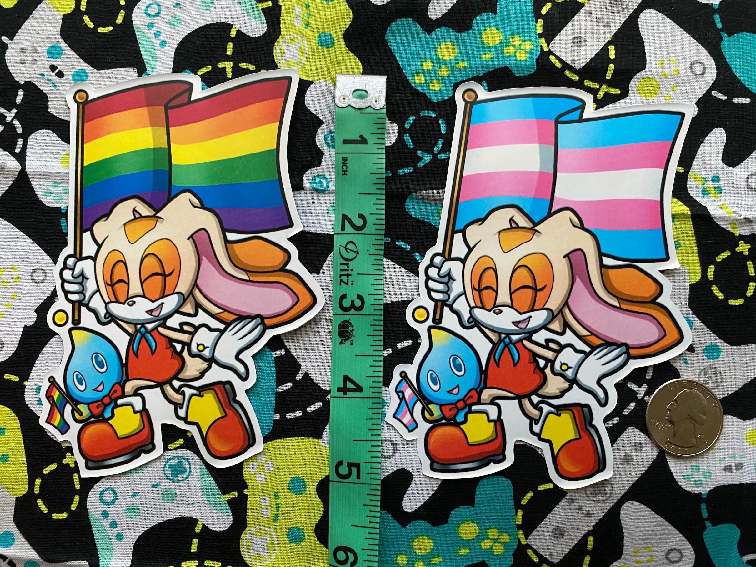 SEGA Sonic the Hedgehog Amy Rose LGBT Pride Flag Vinyl -  Portugal