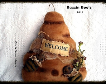 E Pattern Primitive Buzzin Bees & Bee Skep Pattern Click Your Heels