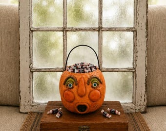 Vintage  Primitive Style Made Halloween Pumpkin Pail.