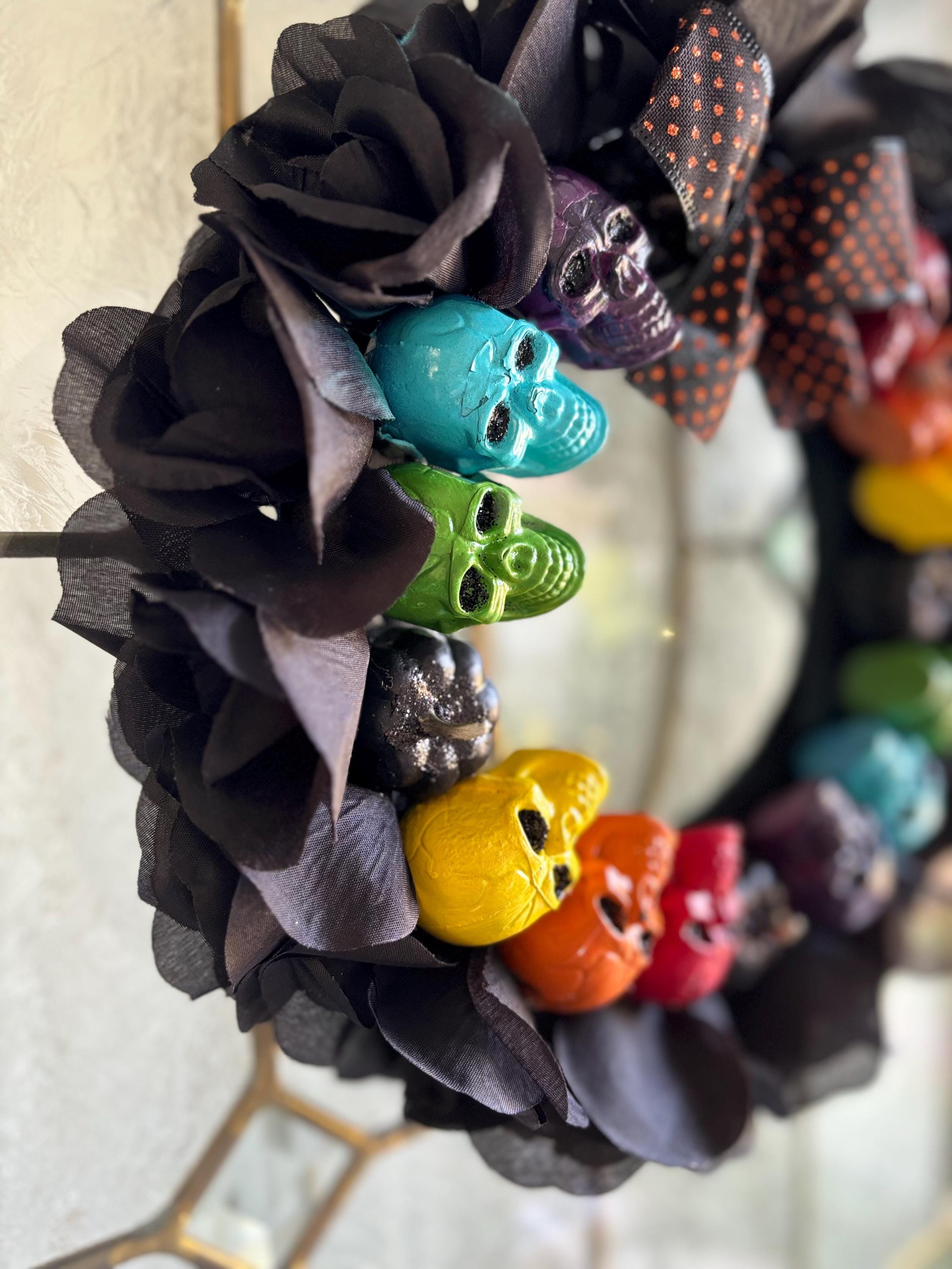 Skulls & Roses Wreath - Thumbnail 3