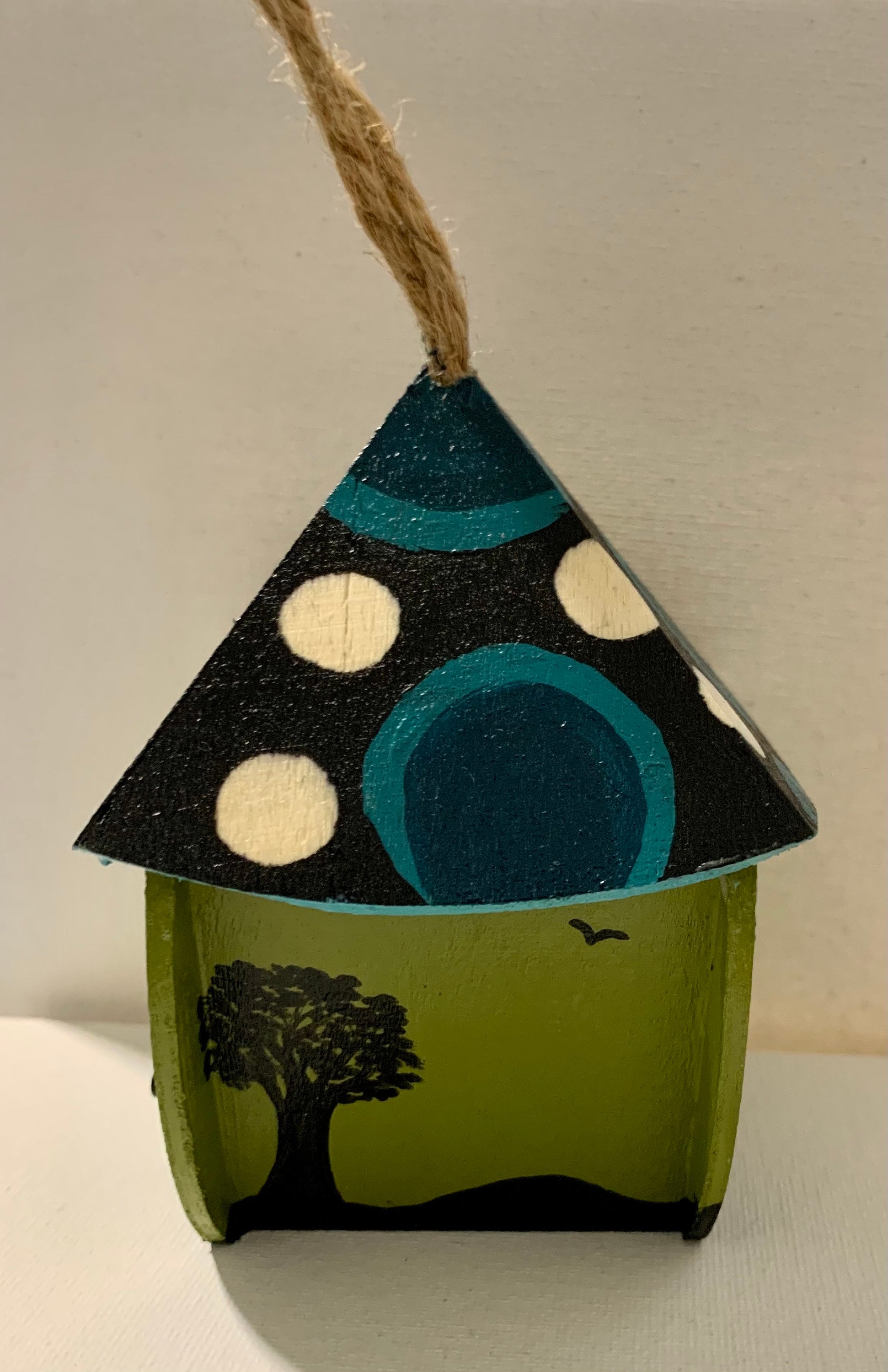 Olive Green Birdhouse - Thumbnail 4
