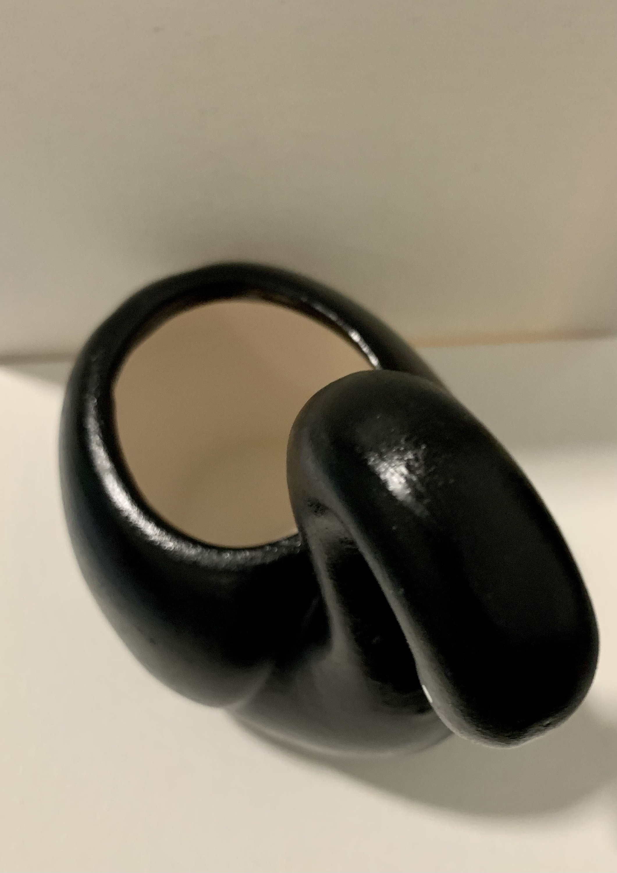 Black Swan Planter - Thumbnail 3