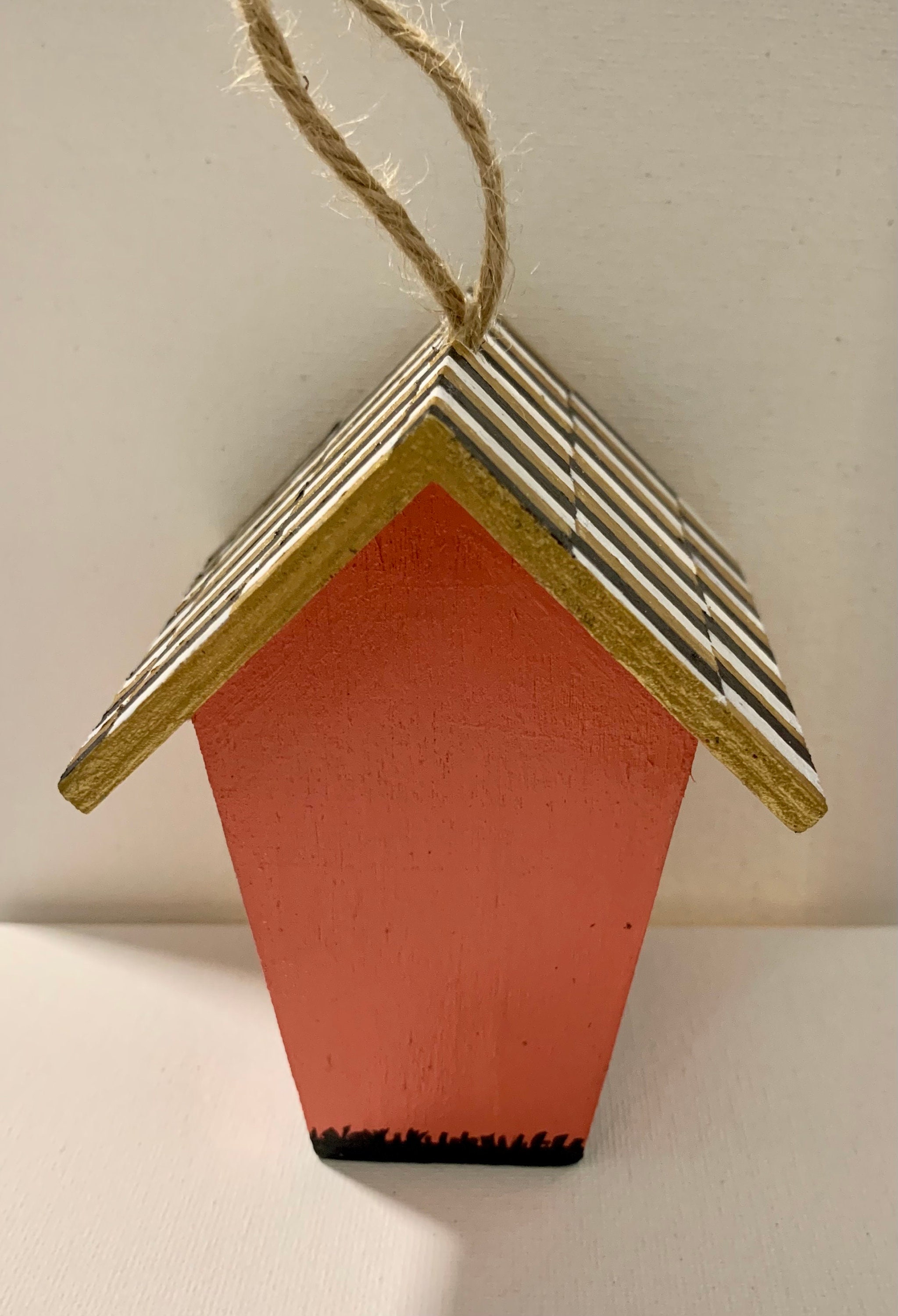 Coral Art Deco Birdhouse - Thumbnail 7