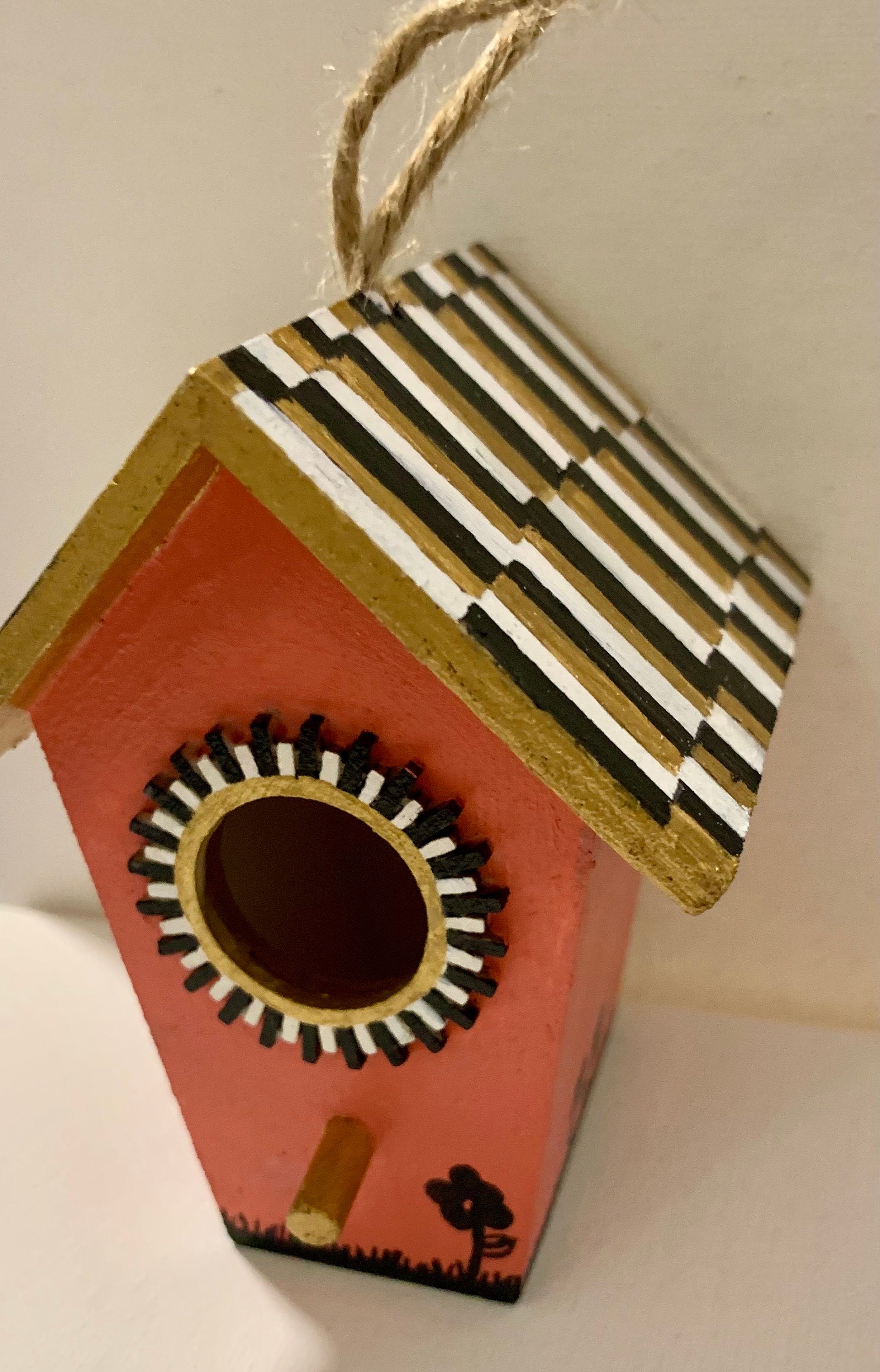 Coral Art Deco Birdhouse - Thumbnail 3