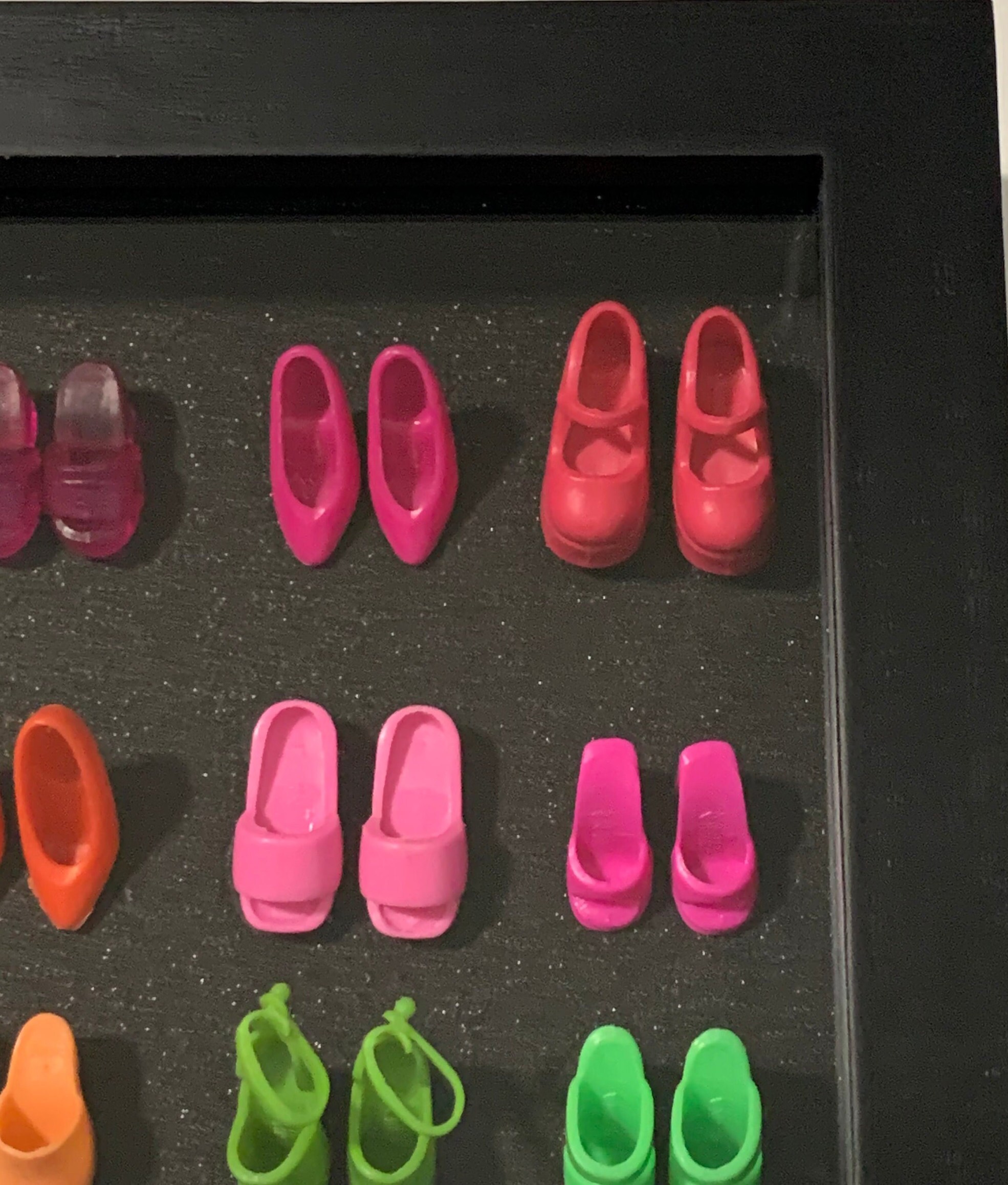 Barbie’s Shoe Closet - Thumbnail 4