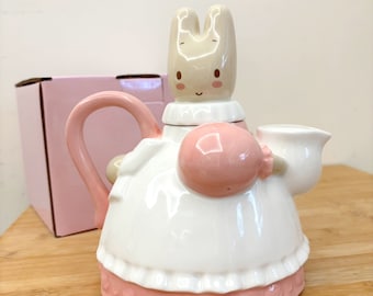 Sanrio Marron Cream Tea Pot