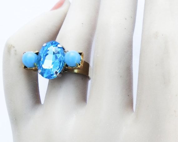 Women's blue ring